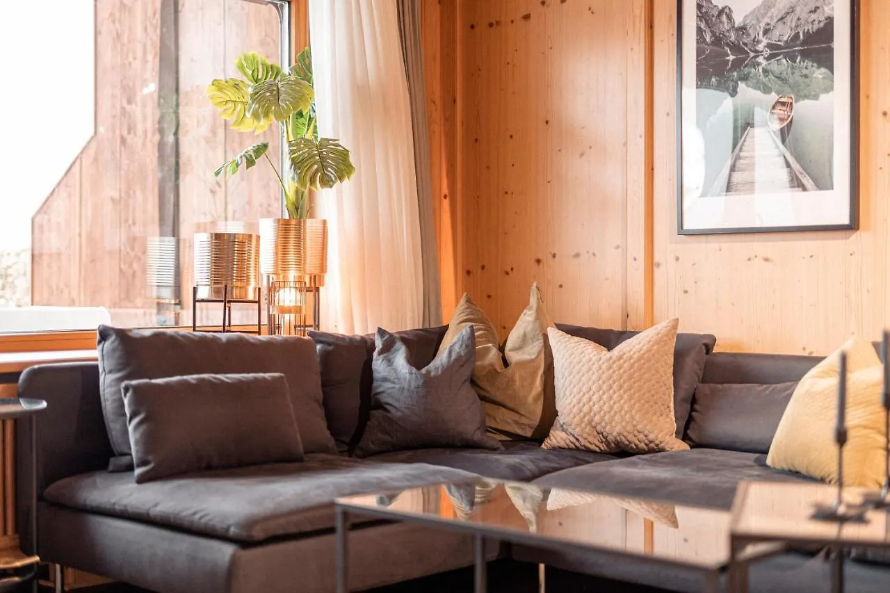 Holiday home Neu Saniertes Ferienhaus Mit Grossem Garten Mieders